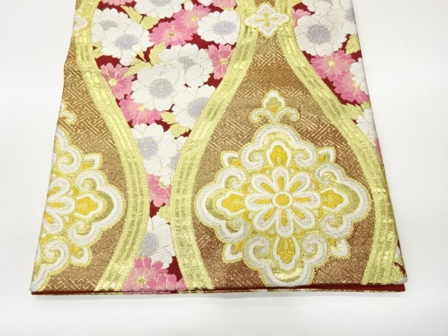  立涌に華紋・桜模様織出し袋帯